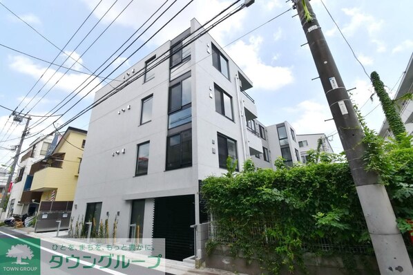 CARITAS用賀の物件外観写真